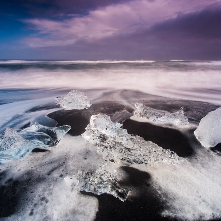 Diamond Beach: la brillante y negra arena de Islandia