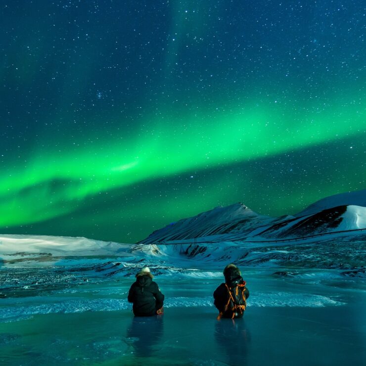 La mejor época para ver la aurora boreal en Islandia: guía de invierno 2024-25