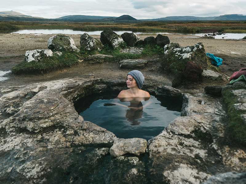 Dolda varma källor: Lokala favoriter utanför turistspåret – Islands hemliga geotermiska pärlor